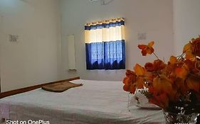 Hotel Ashirwad Palace
